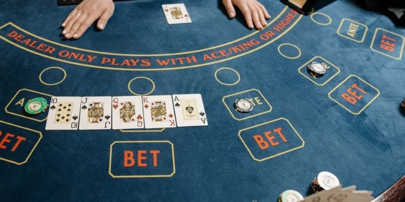 Những vấn đề quan trọng khi chơi Baccarat online